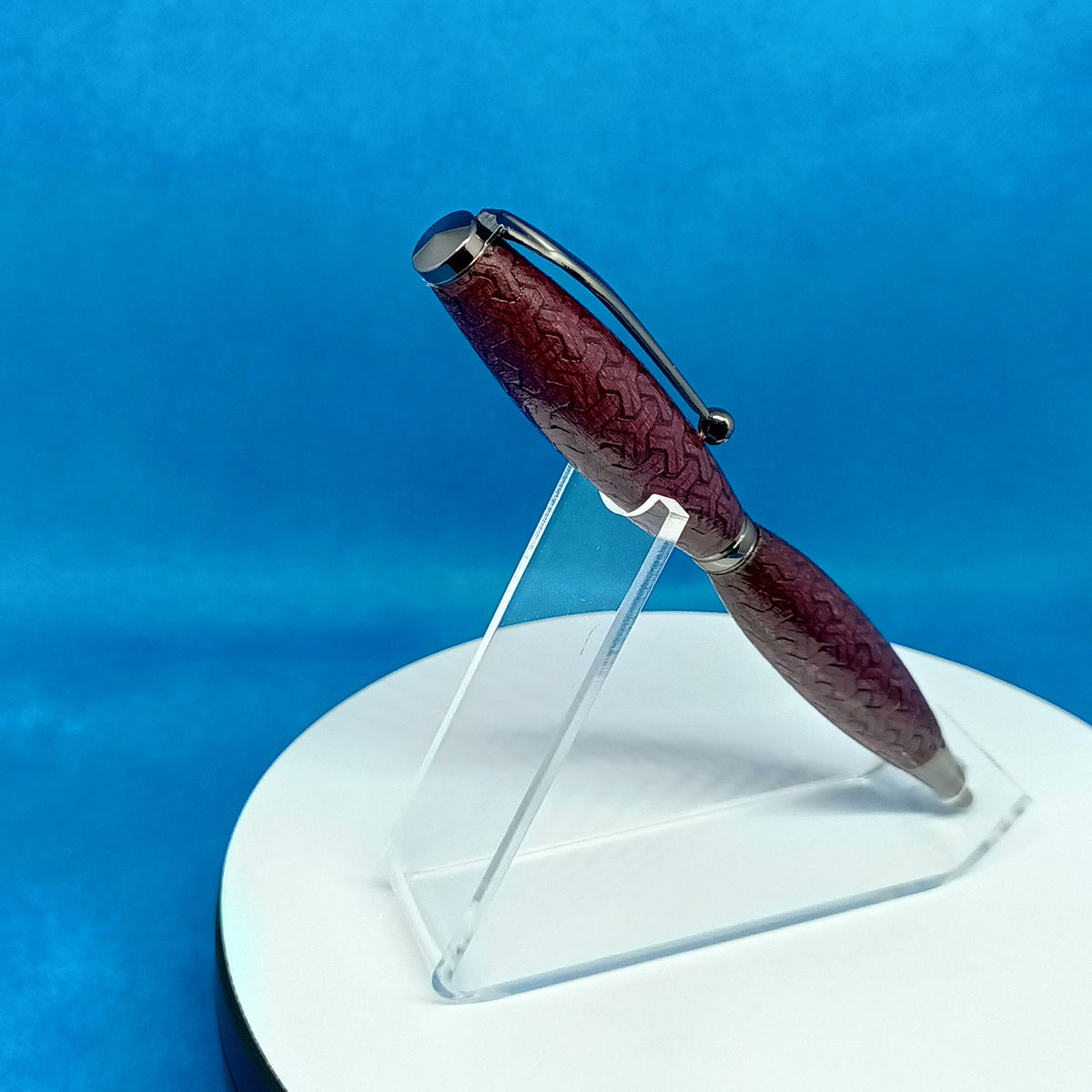 Purple Heart Engraved Twist Pen