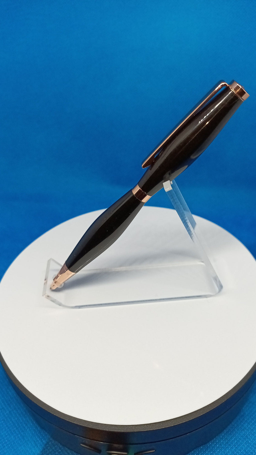Twist Pen Acrylic Black with grey streaks