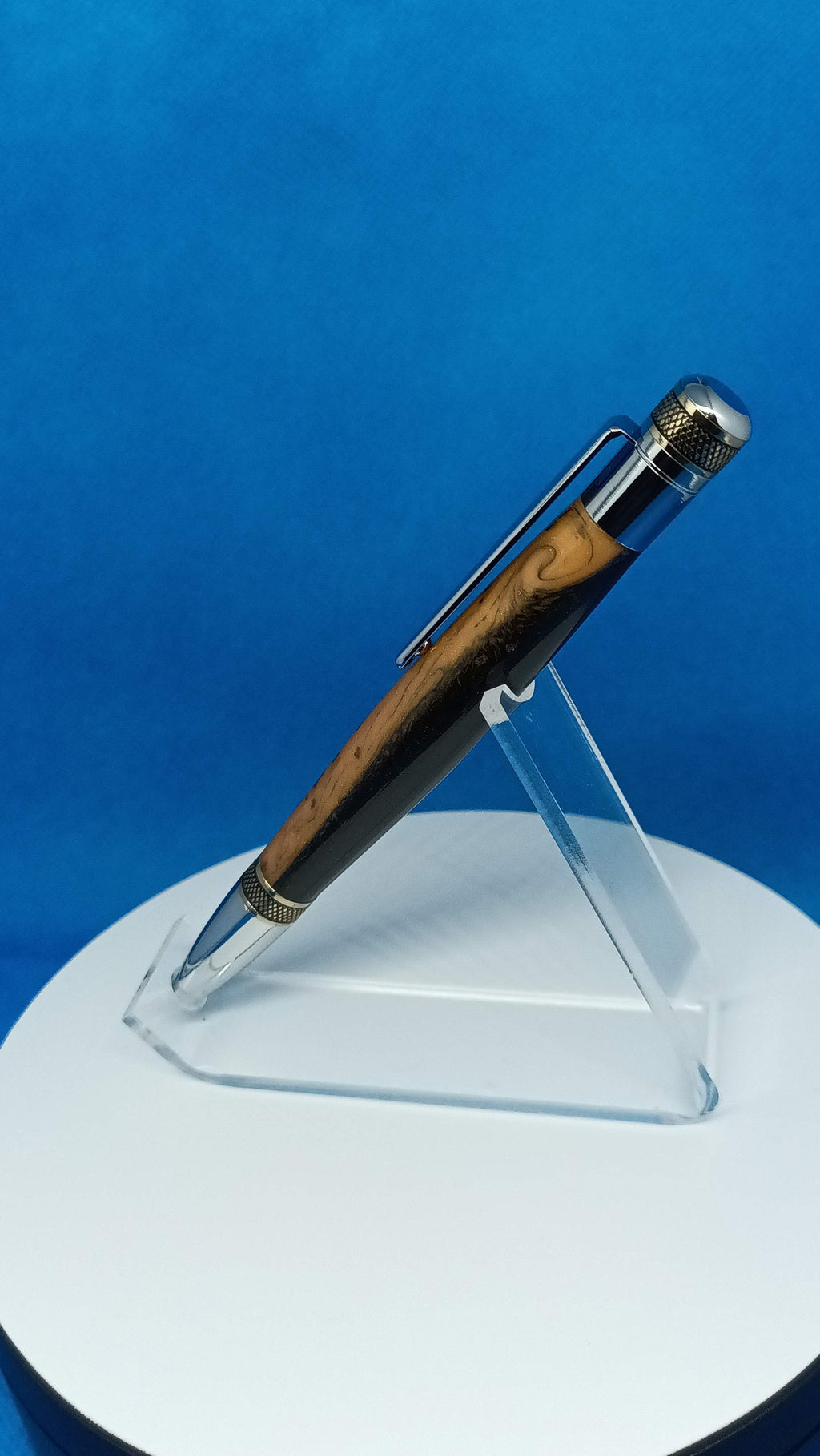 Twist Pen Cortana Custom Alumilite Black and Brown with a hint of Gold