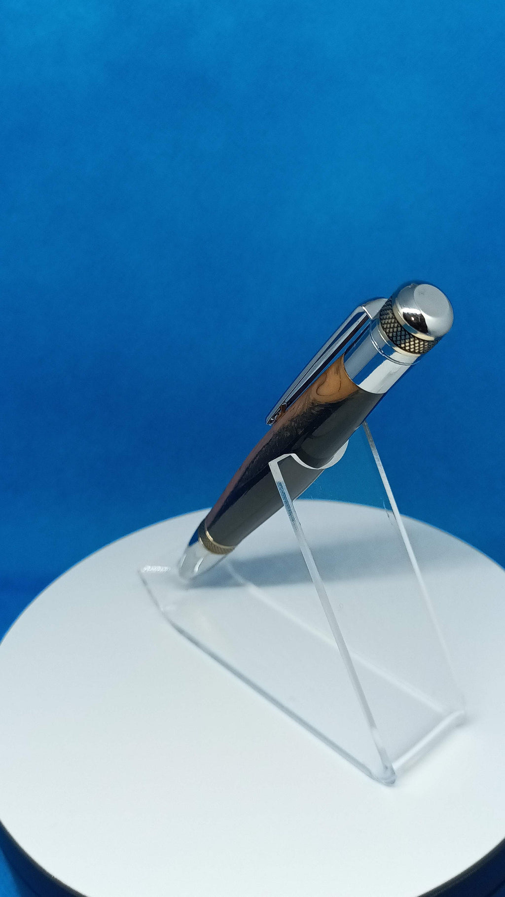 Twist Pen Cortana Custom Alumilite Black and Brown with a hint of Gold
