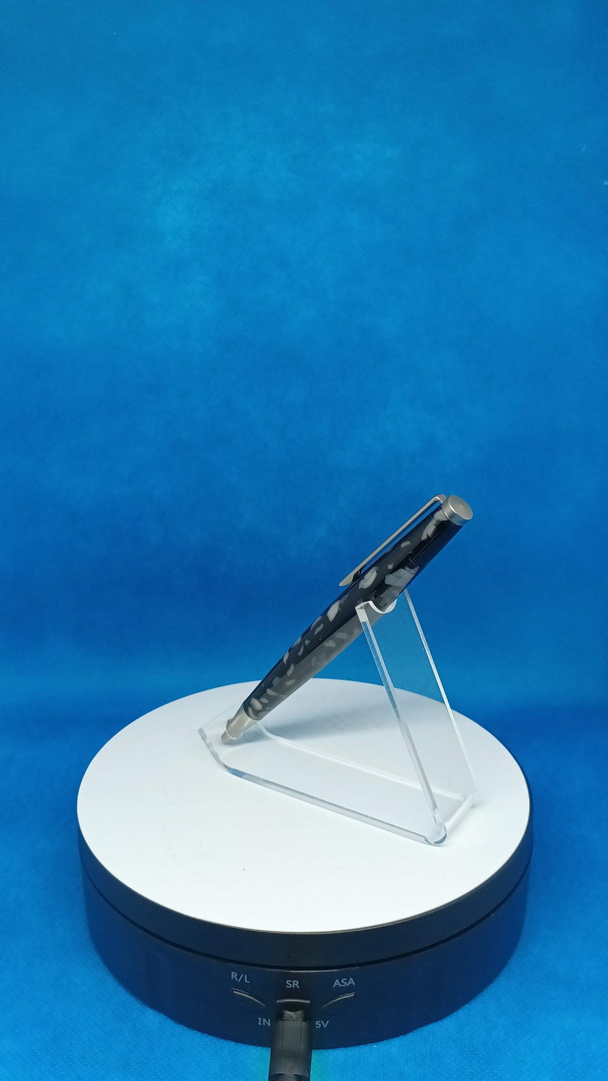 Black and Grey acrylic straight Twist pen