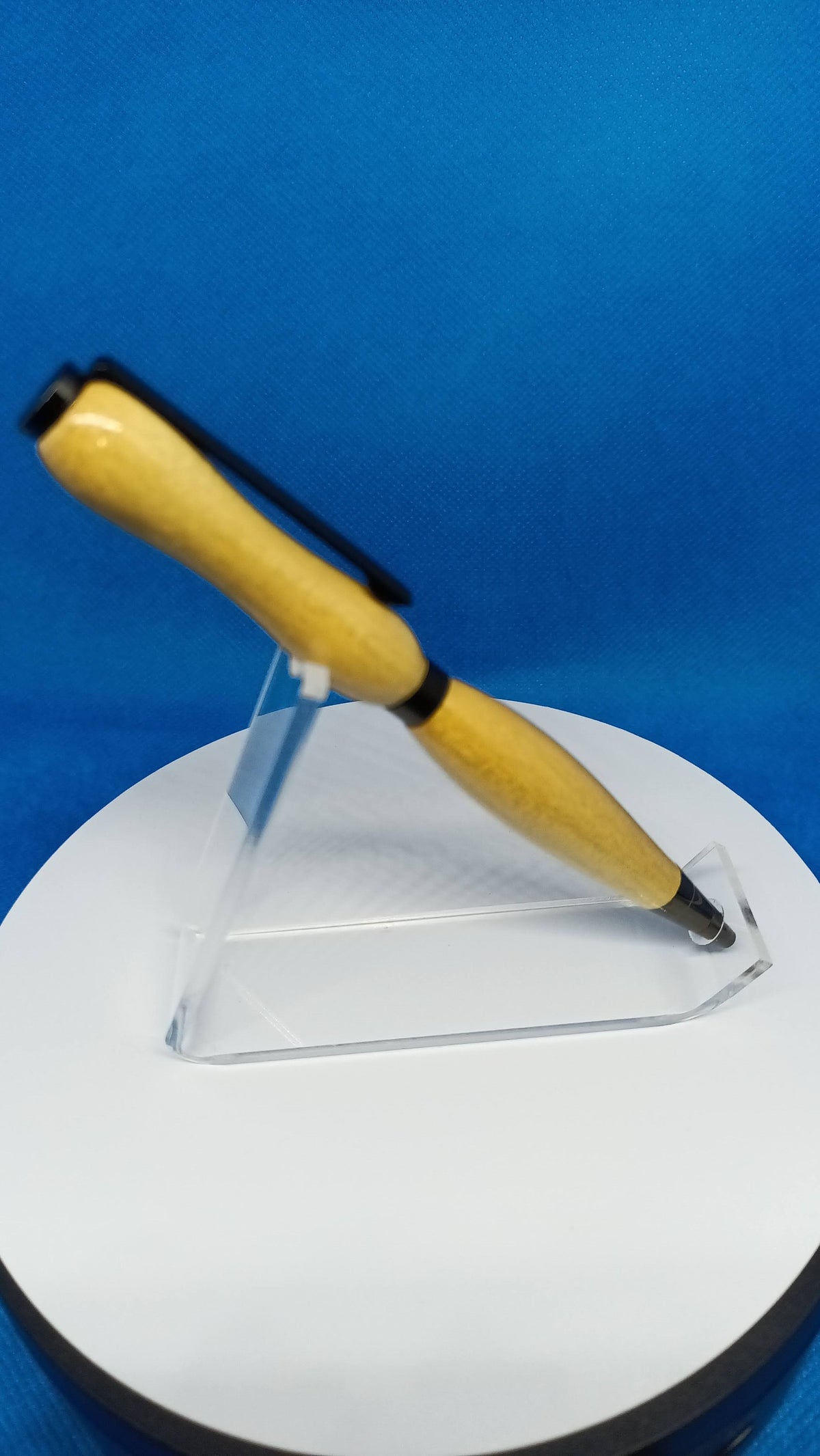Twist Pen Yellow Heart