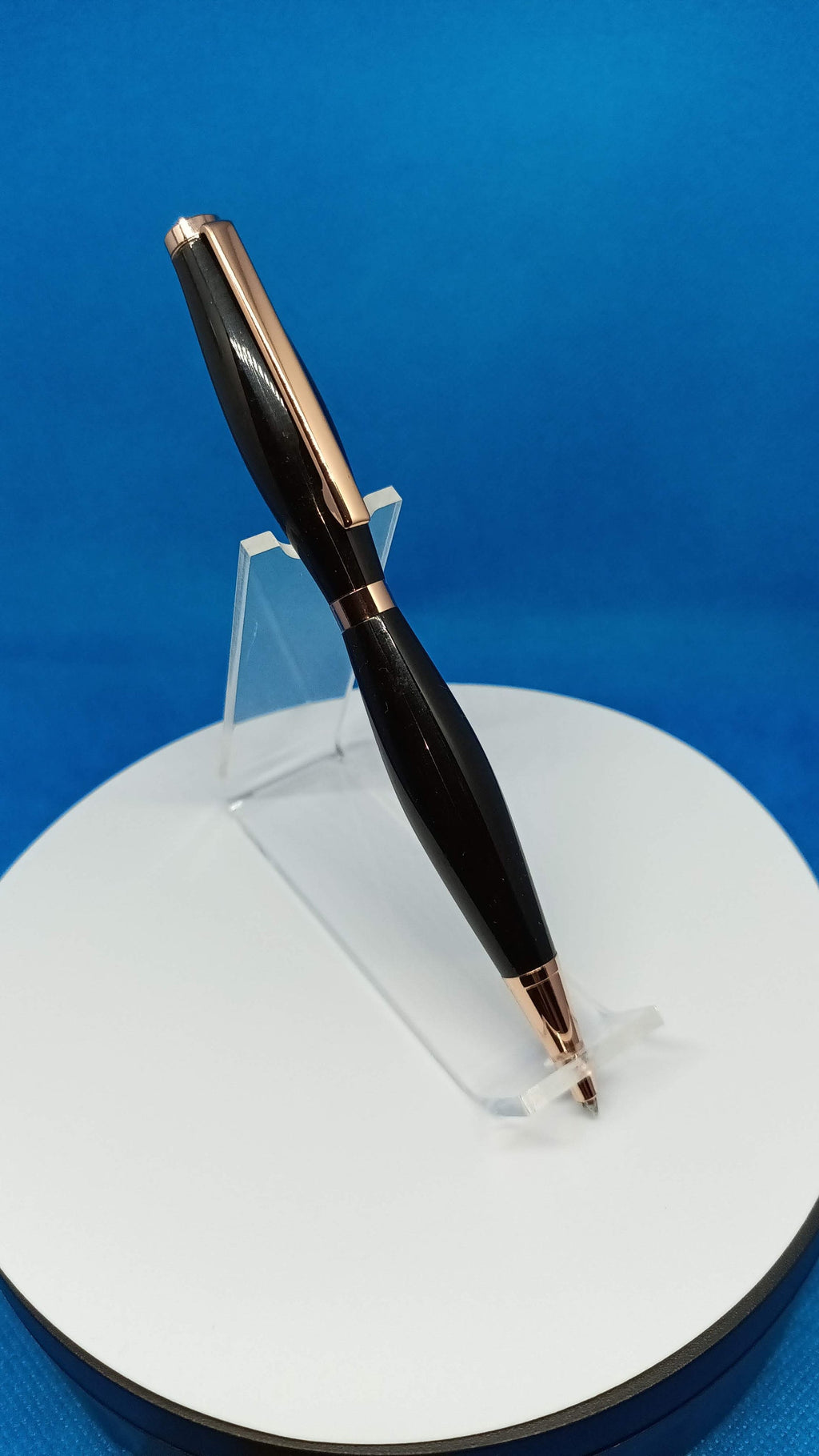 Twist Pen Acrylic Black with grey streaks