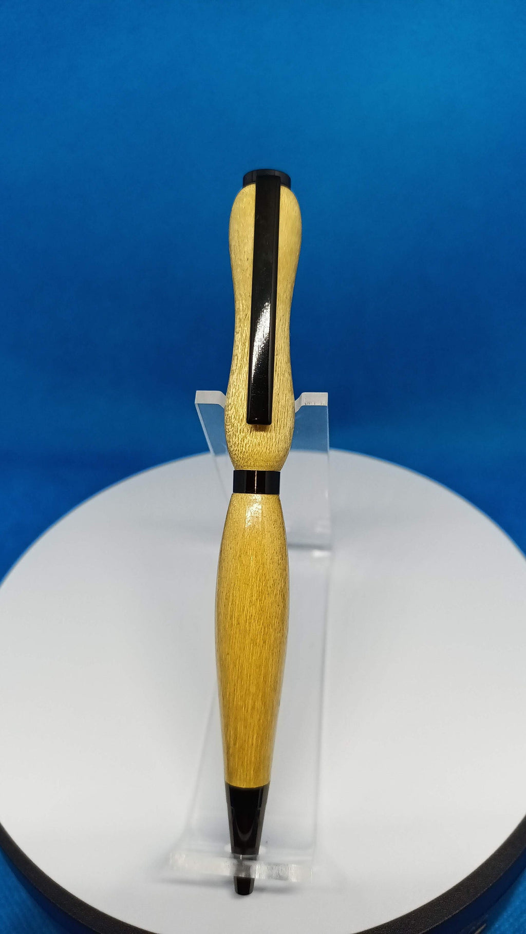 Twist Pen Yellow Heart