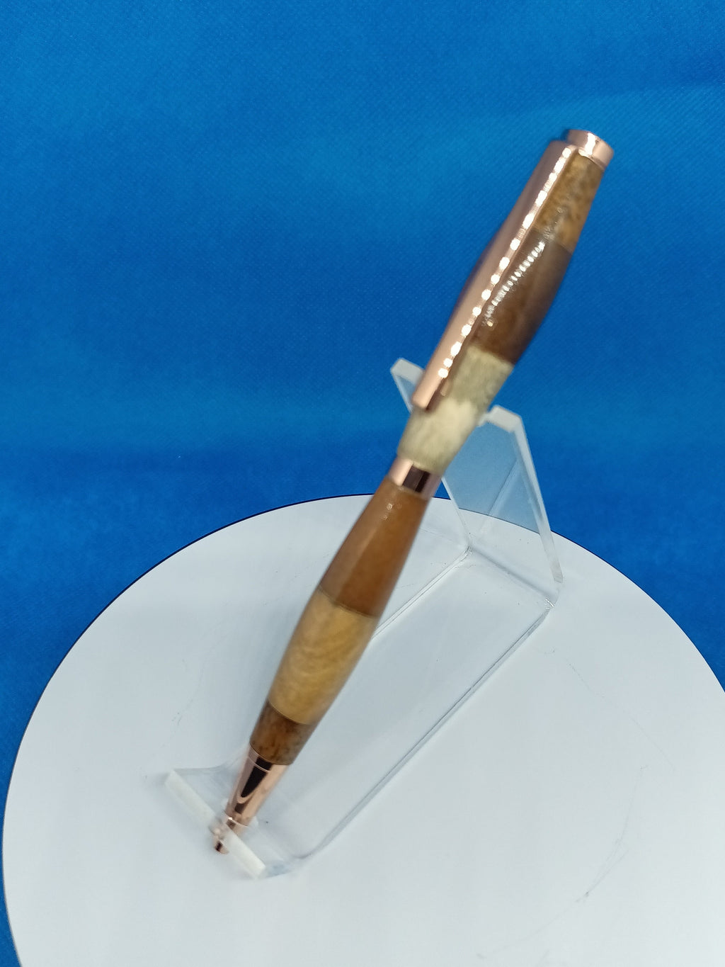 Hybrid Twist Pen Coconut Wood, Claro Walnut, Spalted Maple and bleached Purpleheart!
