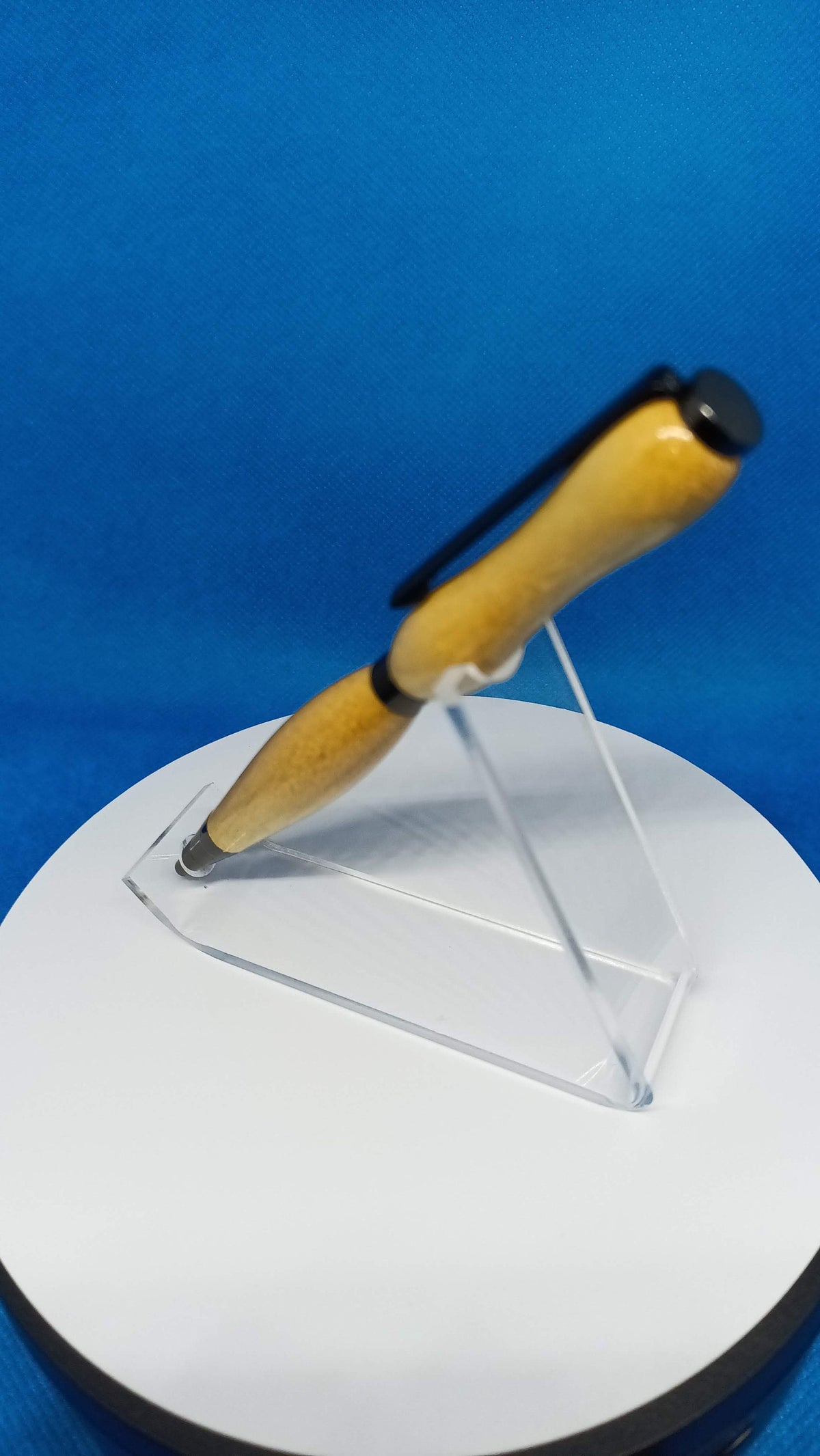 Twist Pen Yellow Heart