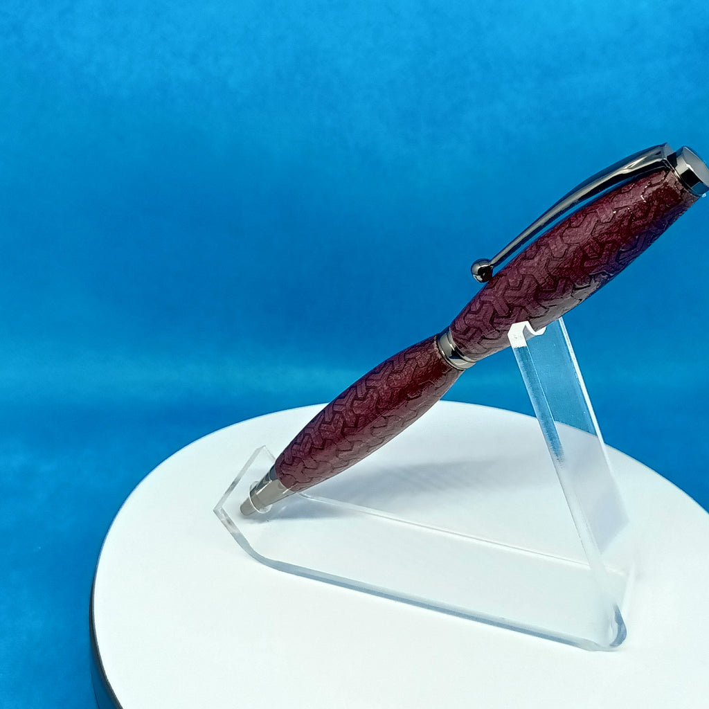 Purple Heart Engraved Twist Pen