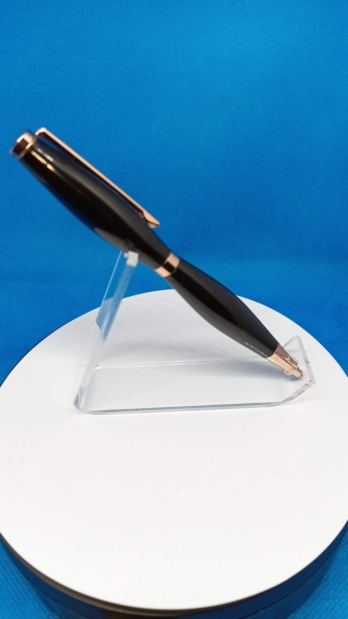 Twist Pen Acrylic Black with grey streaks