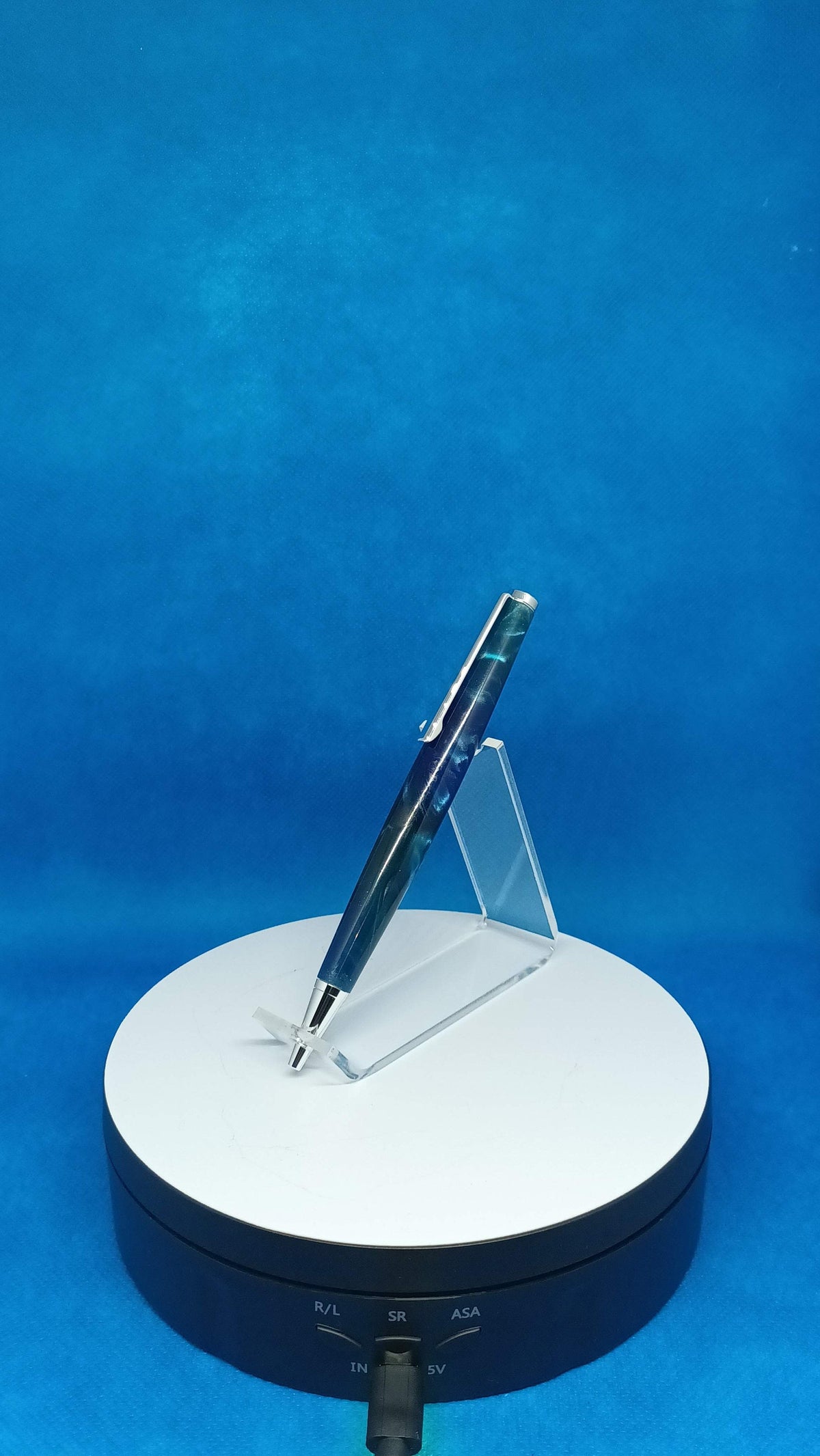 Acrylic straight Twist pen