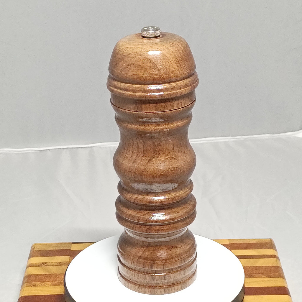 Walnut pepper grinder