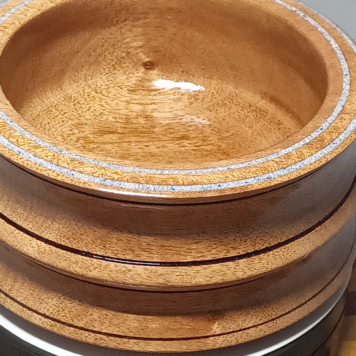 Mohagany Bowl with blue inlay