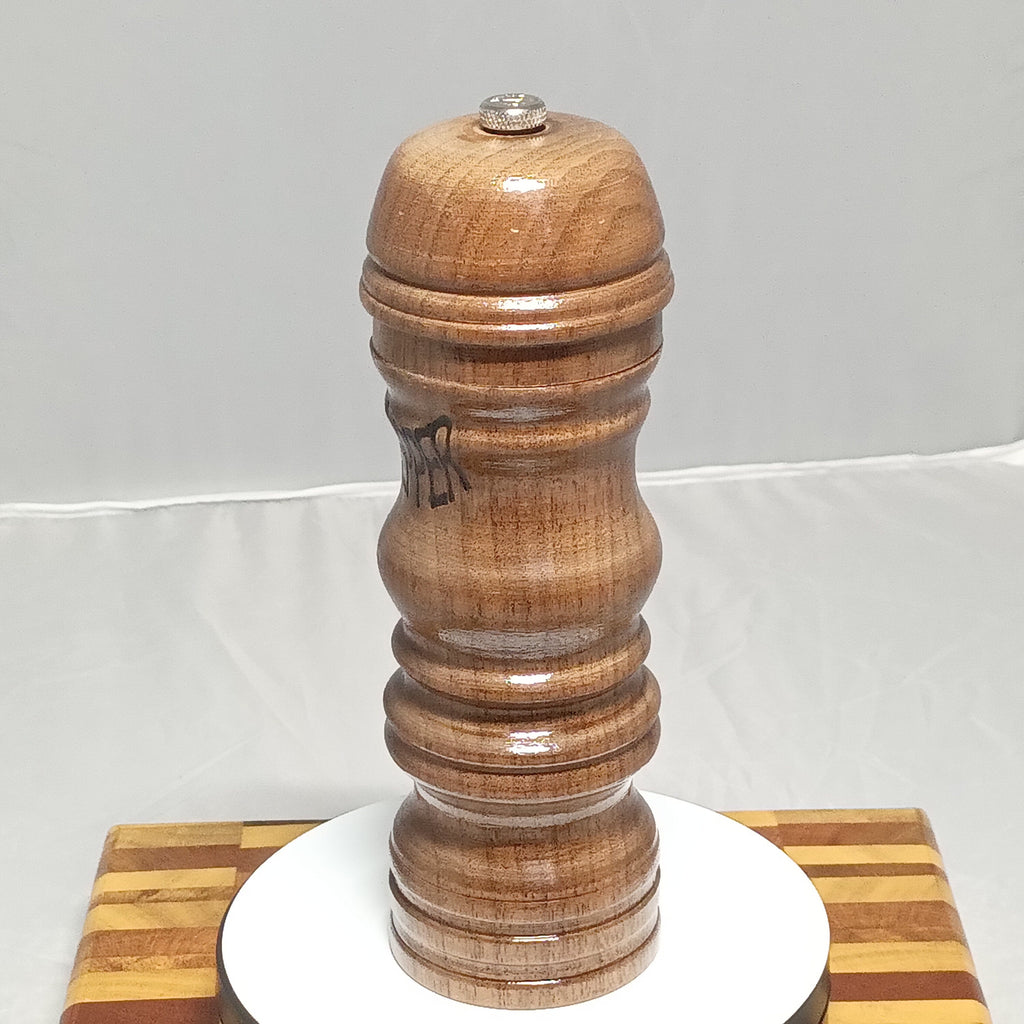 Walnut pepper grinder