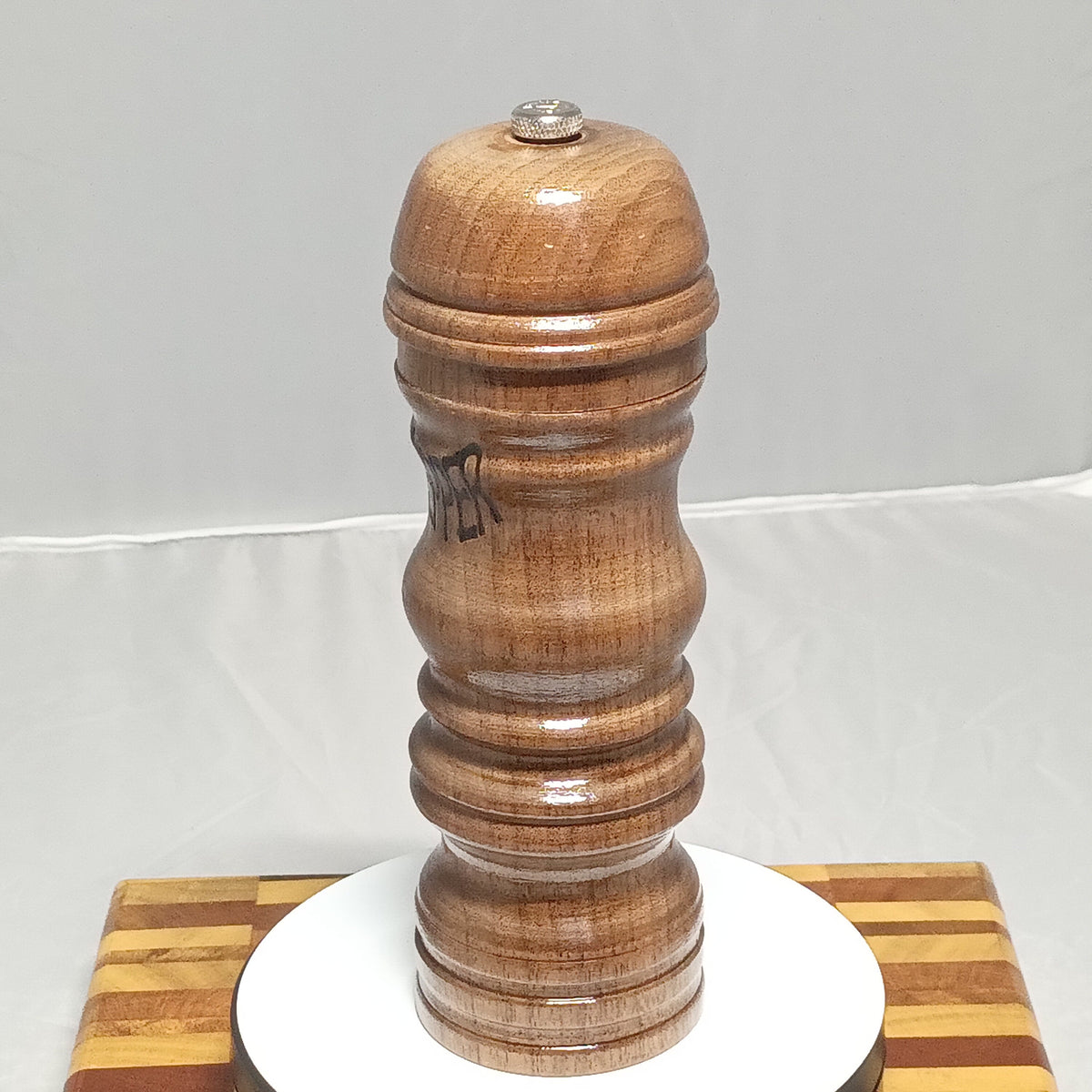 Walnut pepper grinder