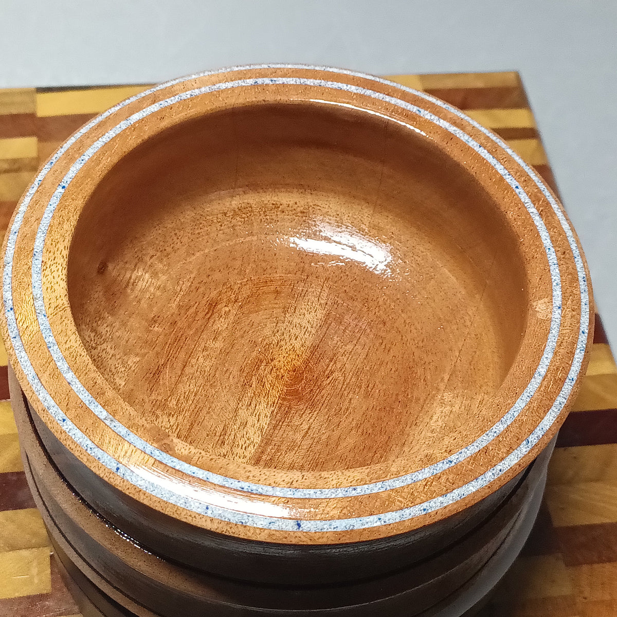 Mohagany Bowl with blue inlay